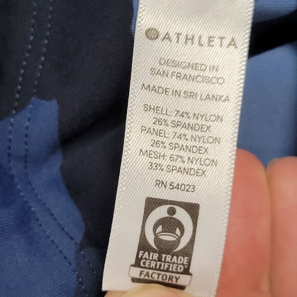 ATHLETA Blue 375583 All In Camo 7/8 Tight Leggings SIZE SMALL - Picture 12 of 14
